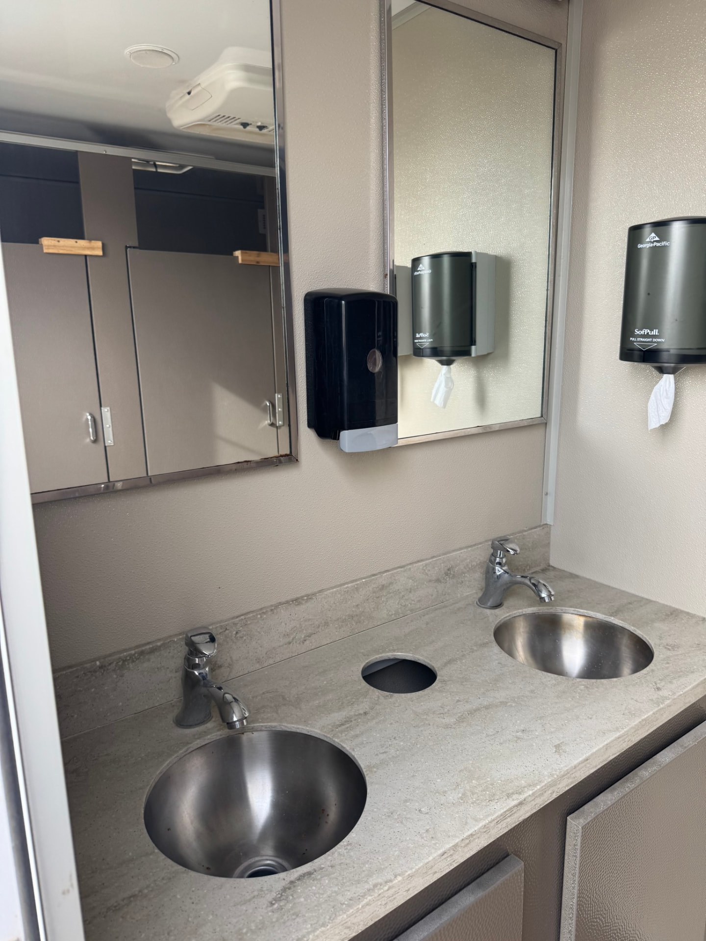 8-Stall Luxury Restroom Trailer photo 6
