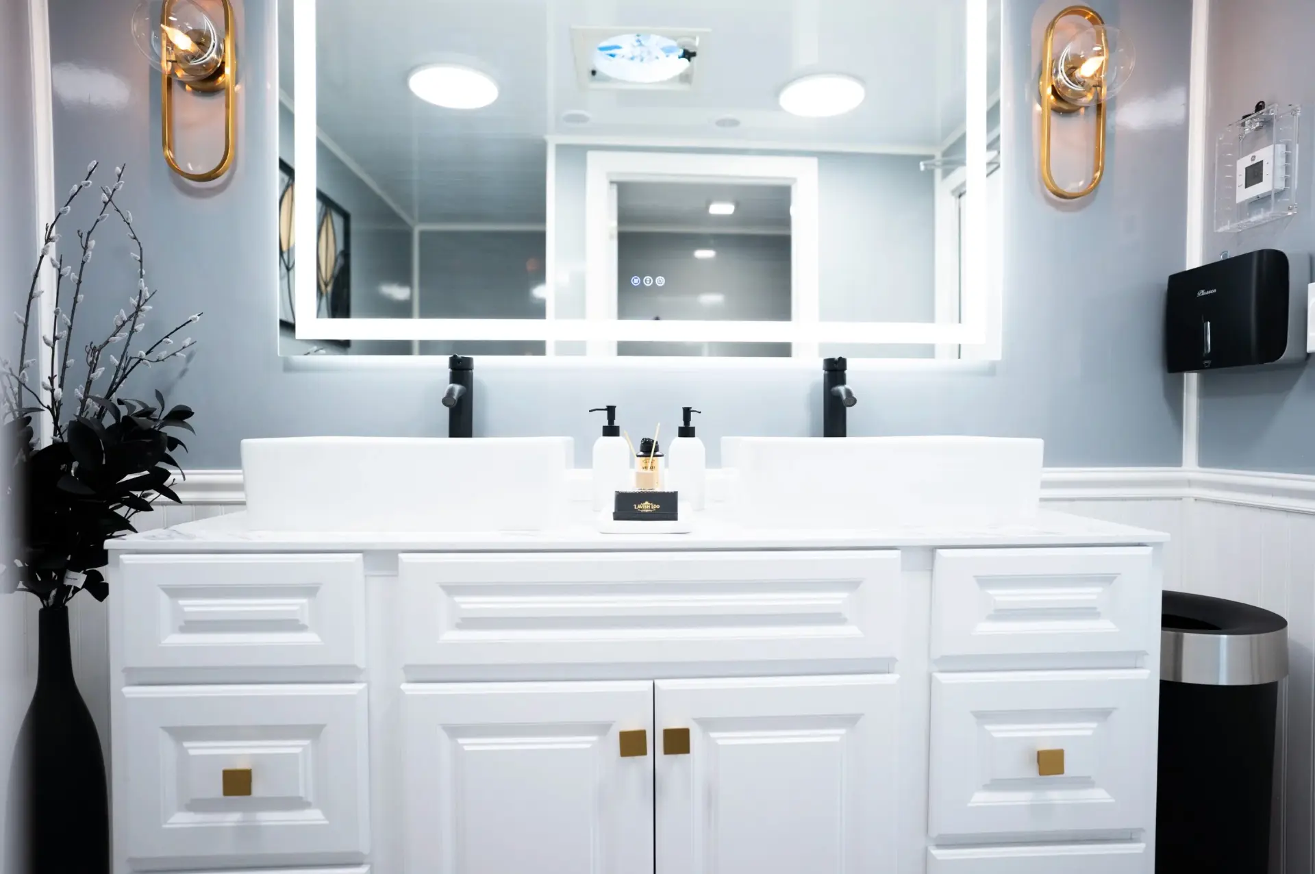 4-Stall Luxury Restroom Trailer photo 6